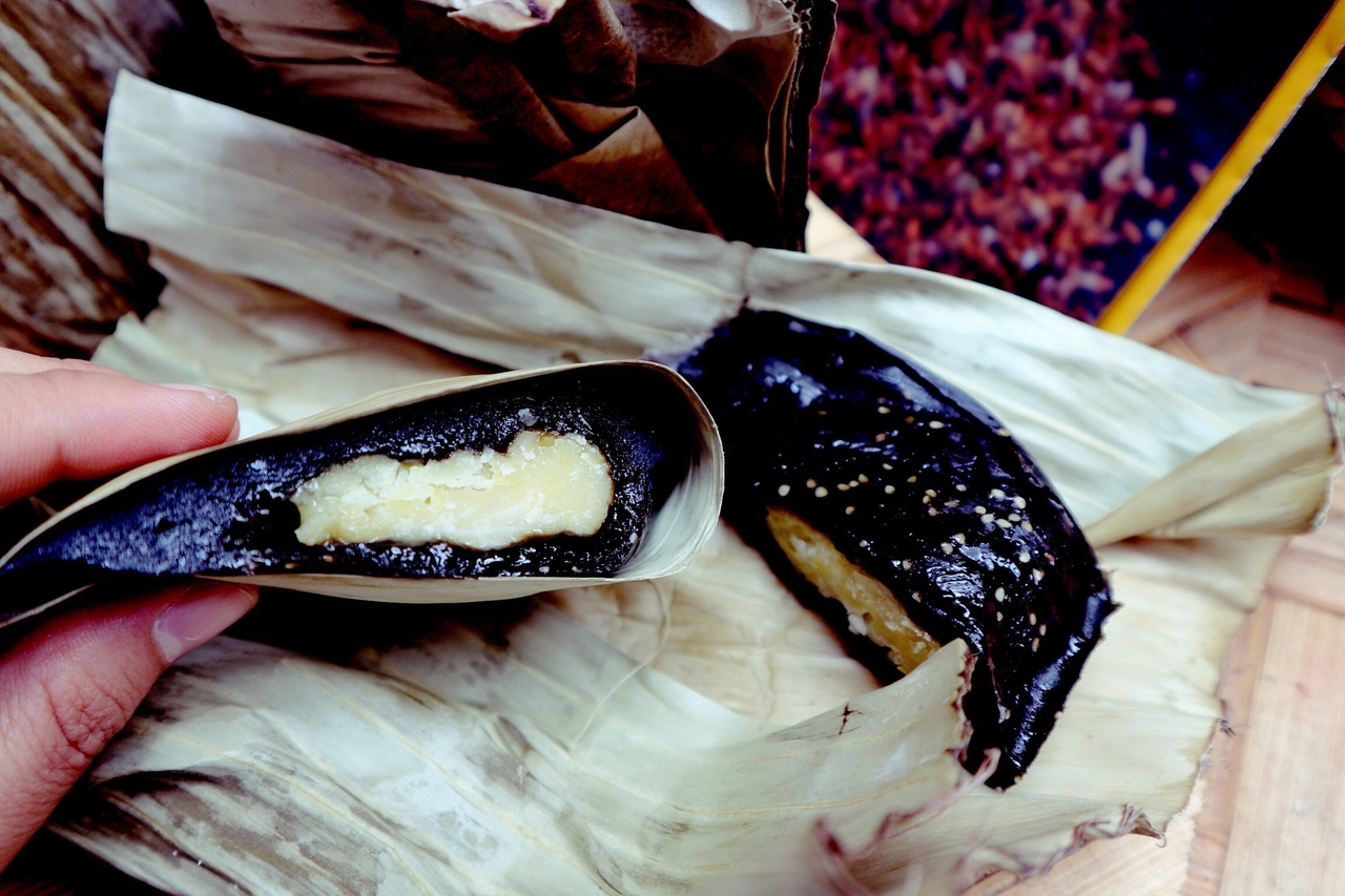 Bánh gai Tứ Trụ