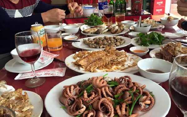 Hãy chọn một nhà hàng có menu đa dạng với nhiều món ăn khác nhau