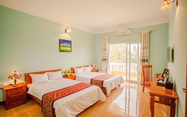 Các phòng nghỉ tại Queen Hotel đều được trang bị đầy đủ tiện nghi